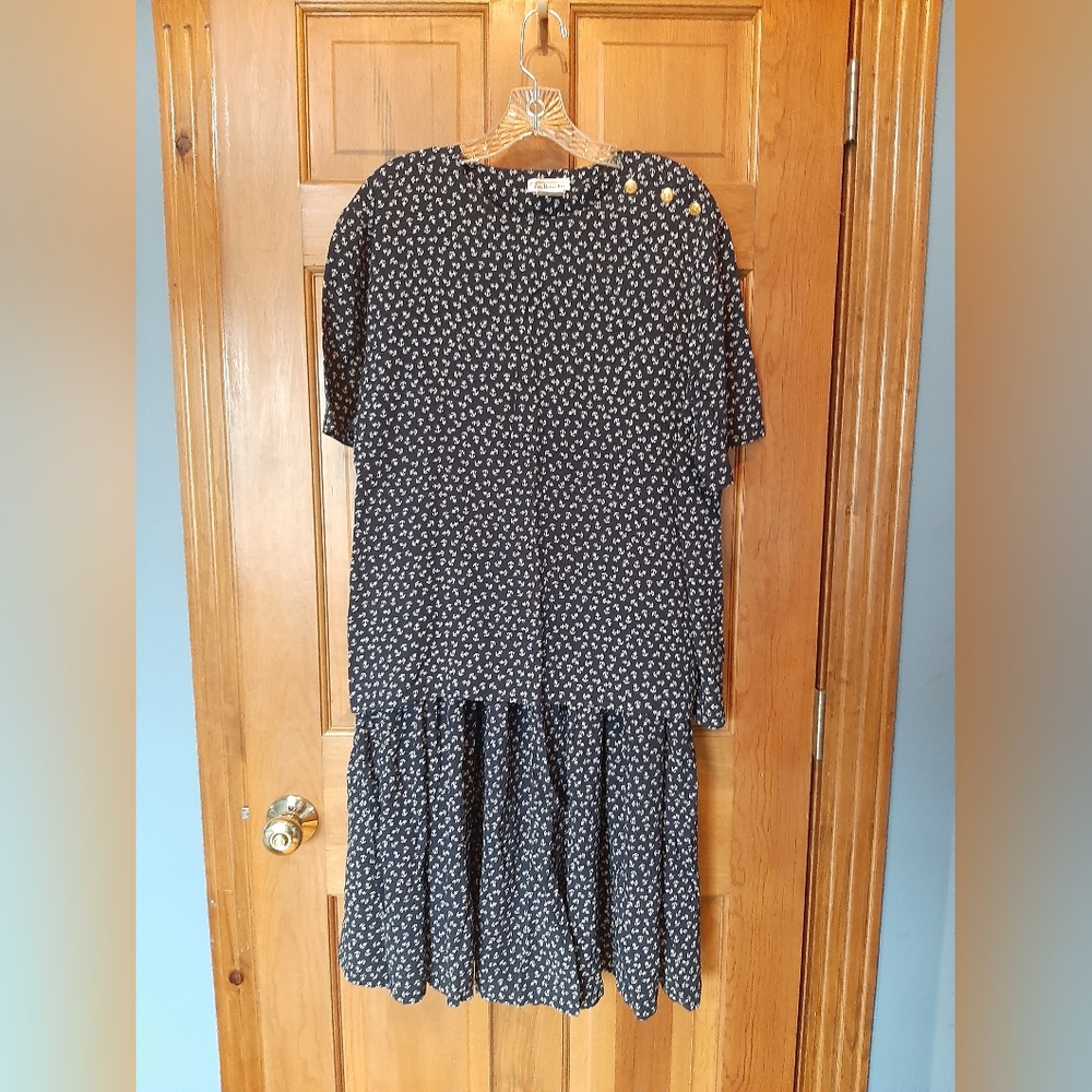 Talbots Vintage Anchor Blouse & skirt set- Size 18